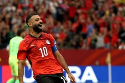 Salah rực sáng, Ai Cập ngược dòng thắng đậm New Zealand