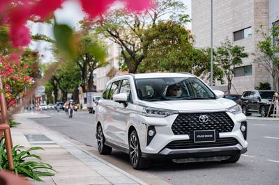 Toyota Veloz Cross: Từ phương tiện thành bài toán đầu tư