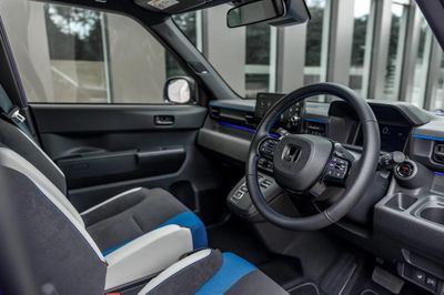 Honda ra mắt ô tô điện giá rẻ mới: Có nút tăng tốc đặc biệt, chạy 320km/lần sạc
