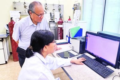 Xây dựng nguồn nhân lực cho nghiên cứu cơ bản