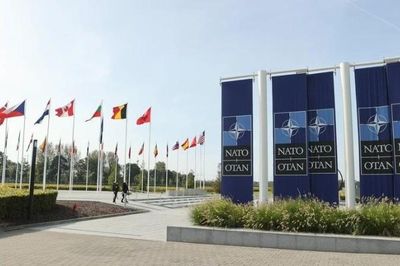 Trật tự và sức ép mới với NATO