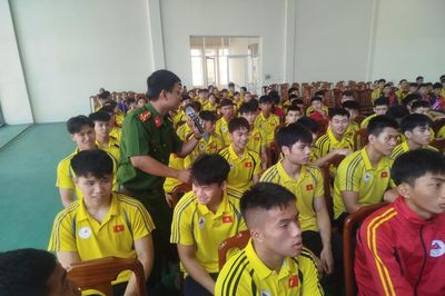 Tuyên truyền và test ma túy đối với đội ngũ vận động viên