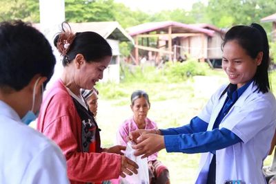 Theo bước chân tình nguyện