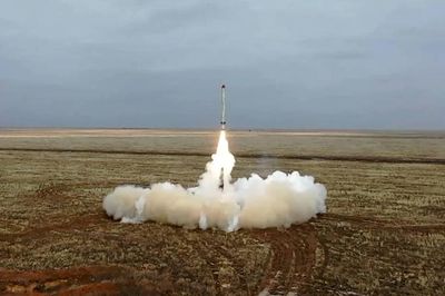 Nga - Ukraine 'ăn miếng trả miếng' trên không
