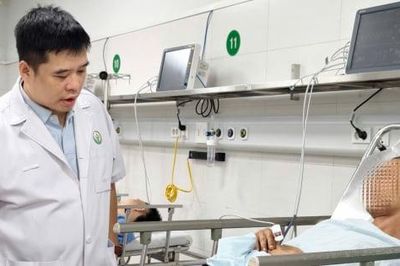Cứu sống bệnh nhân bị thanh xà beng đâm xuyên đùi trong tình trạng nguy kịch