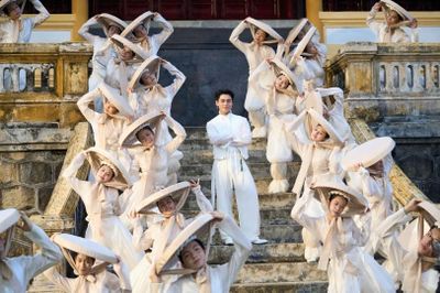 Điểm danh một số địa danh xuất hiện trong MV 'Công Tử Văn Thơ' của Mono