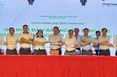 Cần Thơ bảo đảm nguồn cung xăng dầu, mở rộng mạng lưới phân phối E10