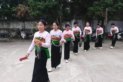 Bảo tồn bản sắc văn hóa dân tộc Mường ở xã Cẩm Vân