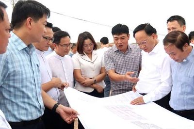 Bắc Ninh trao Giấy chứng nhận quyền sử dụng đất cho Nhà thờ họ đạo Ngô Thôn