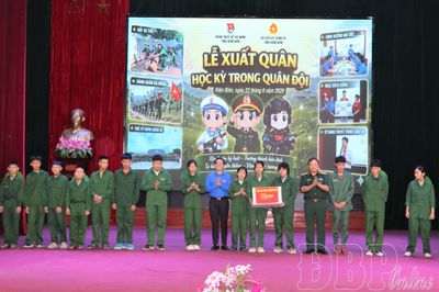 Tỉnh đoàn Điện Biên tổ chức Lễ xuất quân Chương trình 'Học kỳ trong quân đội' năm 2026