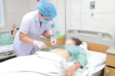 Cảnh báo bệnh hiếm gặp có dấu hiệu dễ nhầm lẫn với viêm ruột thừa cấp
