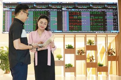 Động lực minh bạch trước 'giờ G' nâng hạng