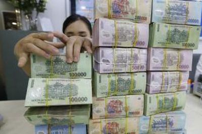 Chính thức nâng tỷ lệ vốn ngắn hạn cho vay trung dài hạn lên 40% sau nhiều năm siết chặt