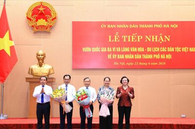 Hà Nội tiếp nhận Vườn quốc gia Ba Vì, Làng Văn hóa – du lịch các dân tộc Việt Nam