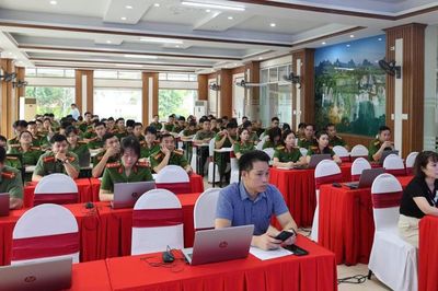Tập huấn, bồi dưỡng kỹ năng quản lý dữ liệu số cho hơn 70 cán bộ Công an tỉnh