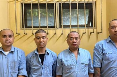 Triệt phá ổ nhóm cá độ bóng đá hàng chục tỷ đồng