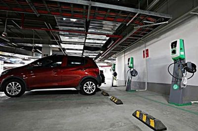 Chung cư sắp phải bố trí riêng khu vực để xe điện, có camera giám sát 24/24
