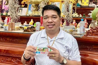 Người trúng Vietlott 83 tỷ lại thắng 16 tờ vé số tứ quý 6
