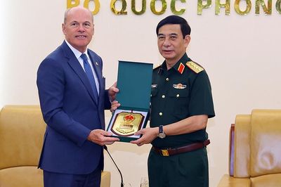 Việt Nam, Canada thúc đẩy hợp tác quốc phòng trên các lĩnh vực tiềm năng