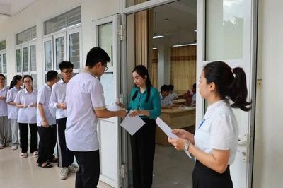 Hơn 17 nghìn thí sinh của Quảng Ninh bước vào kỳ thi tuyển sinh lớp 10
