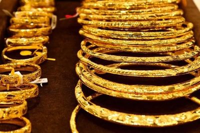 Giá vàng ngày 23/6: Đồng loạt đảo chiều giảm mạnh