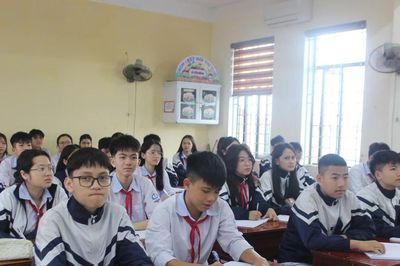 Tăng lớp, giảm sĩ số, gỡ áp lực tuyển sinh đầu cấp