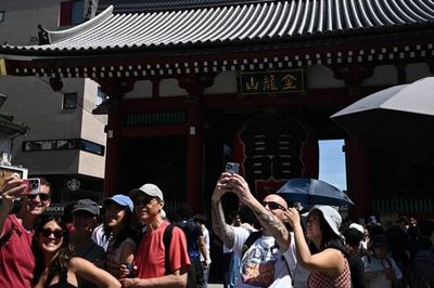 SCMP: Nhật Bản bất ngờ tăng phí xin visa, du khách Trung Quốc chịu thiệt hại nặng