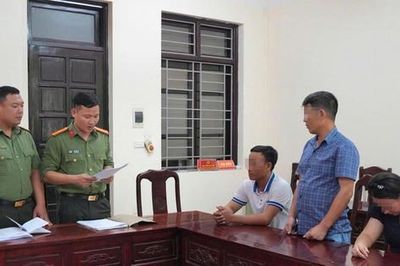 3 đối tượng mua CCCD từ hiệu cầm đồ để lập công ty 'ma', bán hóa đơn 'khống'