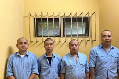 Công an Hà Nội triệt phá ổ nhóm đánh bạc trên 'bong88'