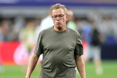 HLV tuyển Áo nói gì về Messi?