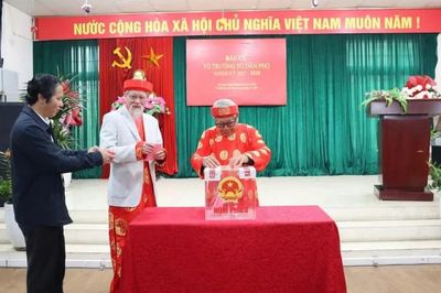 Người tham gia cấp ủy chi bộ thôn, tổ dân phố không được quá 65 tuổi