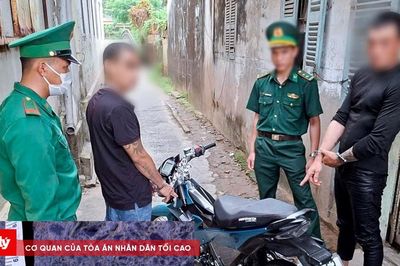 Bắt quả tang 2 đối tượng liên quan ma túy