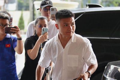 Tuyển Việt Nam tập trung mùa World Cup, 'sếp' VFF nói điều đặc biệt