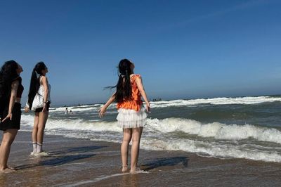 Chính quyền sở tại quan tâm vụ nhóm nhạc nữ tuổi teen Vstar cầu cứu