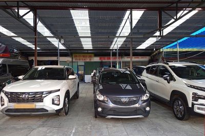 Thị trường xe cũ: 'Cú sốc' định giá khi xe mới liên tục giảm giá sâu