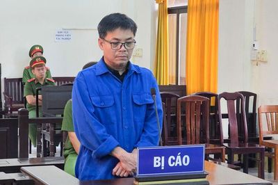 Mua giấy tờ giả để lừa đảo