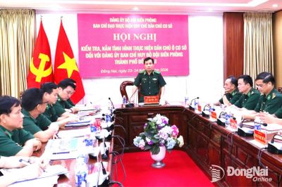 Đảng ủy Bộ đội Biên phòng kiểm tra thực hiện dân chủ cơ sở tại Bộ đội Biên phòng thành phố Đồng Nai