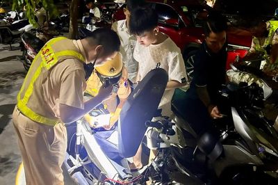 Cảnh sát giao thông Gia Lai đảm bảo an toàn giao thông từ những ca tuần tra đêm
