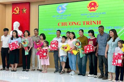 Xã Diên Lạc gặp mặt, giao lưu các gia đình liên thế hệ tiêu biểu