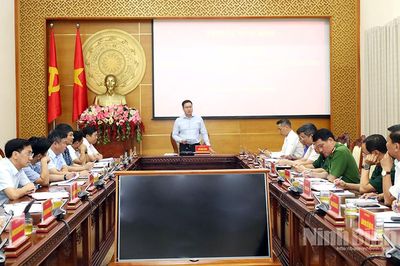 Thường trực Tỉnh ủy giao ban với thủ trưởng các cơ quan nội chính