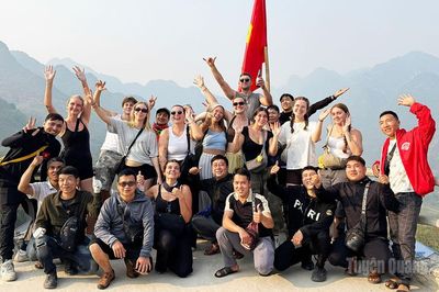 Tuyên Quang đón hơn 2,09 triệu lượt du khách trong 6 tháng đầu năm 2026