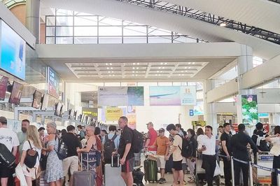 Hoàn vé, bồi thường khi chậm chuyến bay Quan trọng nhất là thực thi minh bạch