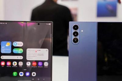 Galaxy Z Fold7 giảm sâu hơn chục triệu đồng trước thời điểm ra mắt thế hệ kế nhiệm