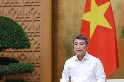 Thủ tướng yêu cầu xử lý dứt điểm tình trạng chậm ban hành văn bản hướng dẫn thi hành luật