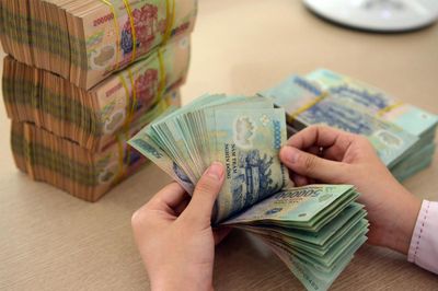 Công đoàn đề xuất 2 phương án tăng lương tối thiểu vùng từ 2027