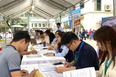 Gần 1.000 lao động xã Thiên Lộc được giải quyết việc làm