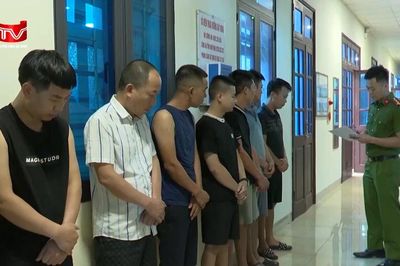 Lắp camera, khóa cửa để 'canh bạc' kín kẽ vẫn bị triệt phá
