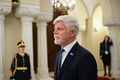 Tổng thống Czech kiện chính phủ, liên quan quyền tham dự hội nghị thượng đỉnh NATO