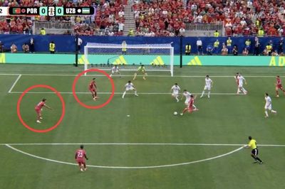 Tình huống khiến Bruno Fernandes nhận cơn mưa chỉ trích