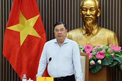 Phó Thủ tướng Thường trực Phạm Gia Túc chỉ đạo đẩy nhanh triển khai các dự án hợp tác đầu tư, hạ tầng trọng điểm Việt Nam - Lào
